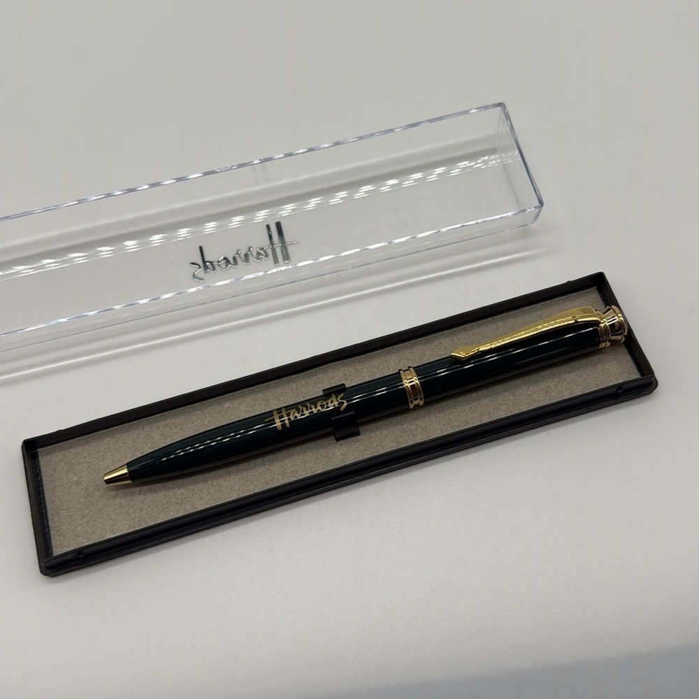 Harrods Knightsbridge Ballpoint Pen Gold Cap & Trim Green Logo in Case - Picture 3 of 3